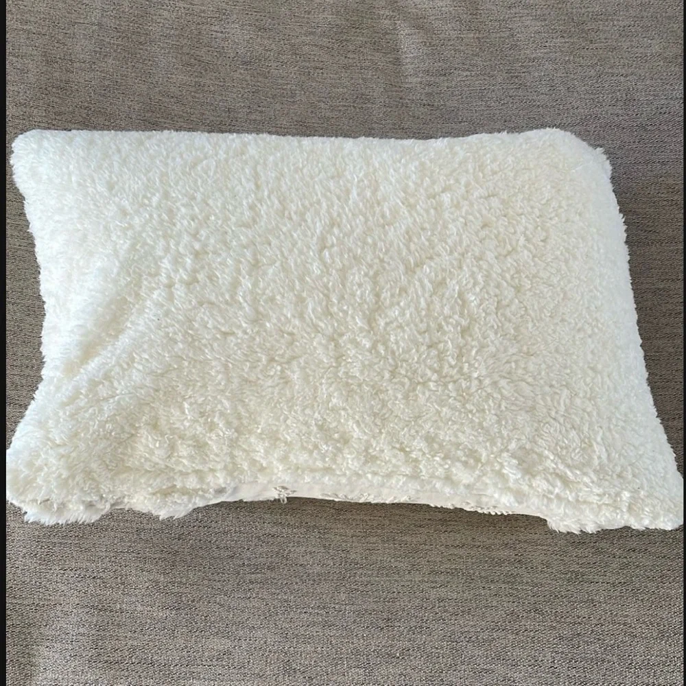 New Pottery Barn Cream Holiday Pillow with Textured Trees Pillow Cover - Picture 3 of 5